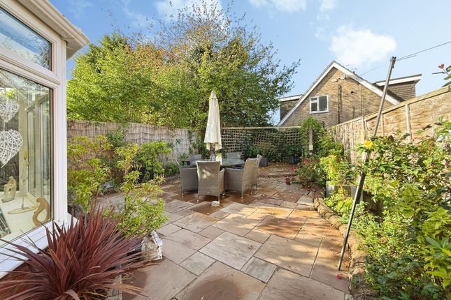 Gibsmere Close, Altrincham photo 2