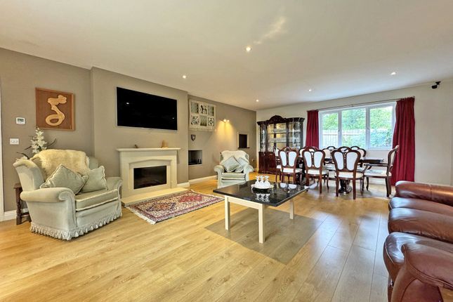9, Elgin Close, Falmouth photo 4
