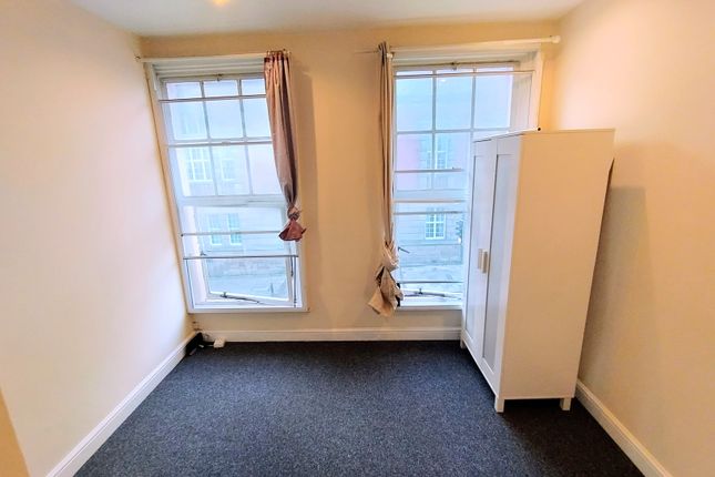 Room 1, 1b, School Street, Wolverhampton photo 3
