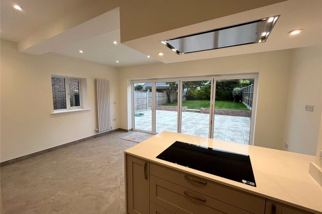 Kitchen/Lounge