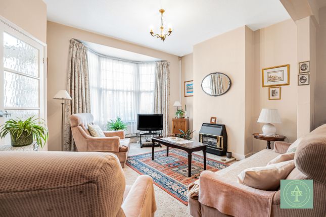 12 Park Road, London photo 3