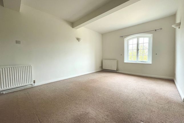 Flat for sale in Newmarket Road, Great Chesterford, Saffron Walden