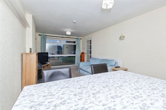 4, Ogwen Close, Leicester photo 4