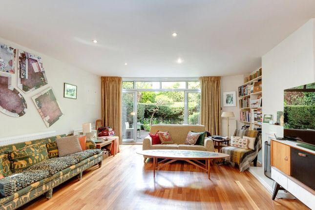 End terrace house for sale in Arkwright Road, Hampstead, London