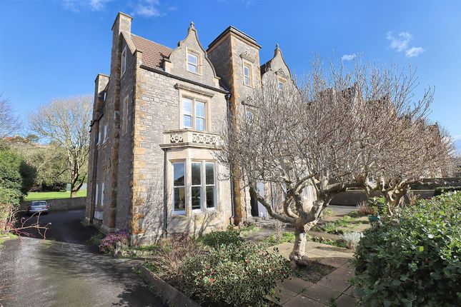 Flat for sale in Overlooking Herbert Gardens, Close To Hill Road, Clevedon