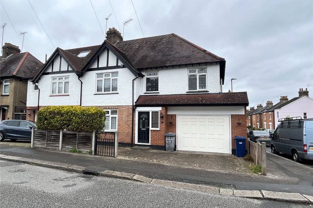 Thumbnail Detached house to rent in Cranbrook Road, East Barnet