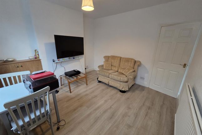 Bishop Street, Sutton-In-Ashfield photo 2