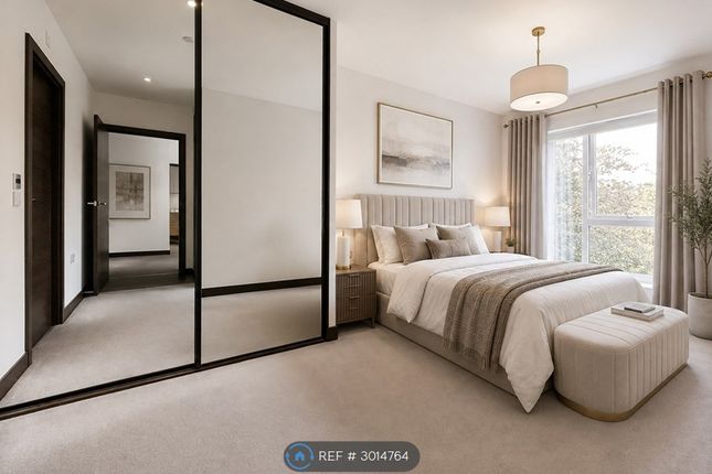 Flat  Guinevere Point, Waterhouse Avenue, Maidstone photo 2