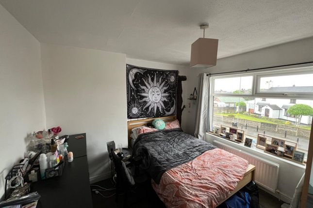 302B, City Road, Kitt Green photo 5