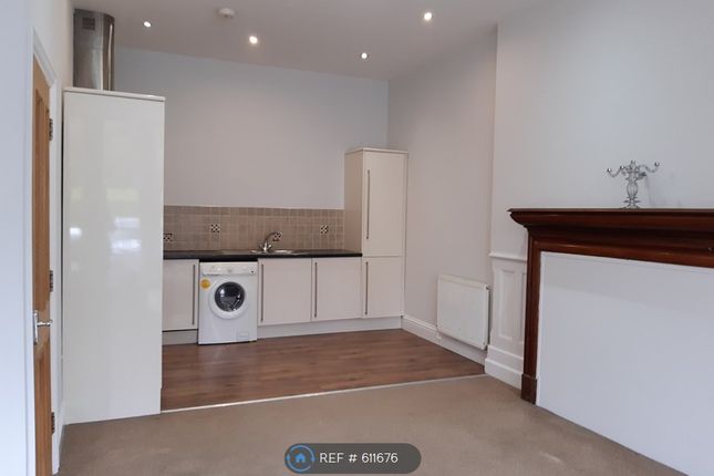 Flat to rent in Thornhill Park, Sunderland