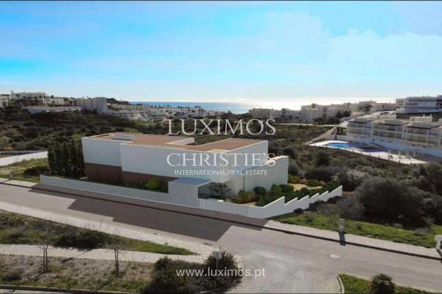 Villa for sale in 8600-315 Lagos, Portugal