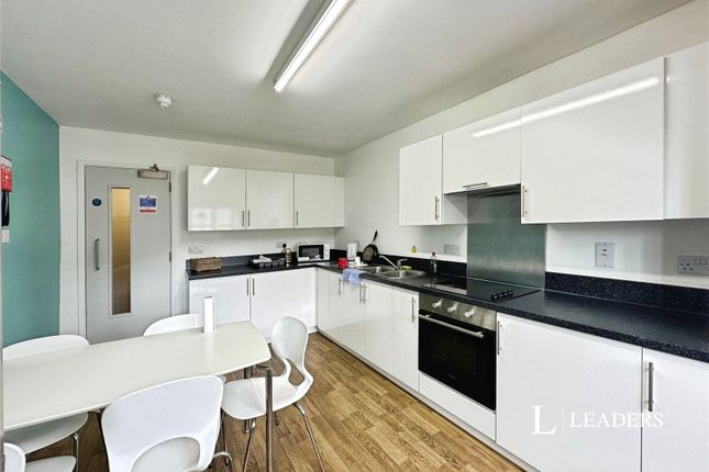 Flat 1, York House, 50, York Road, Leicestershire photo 3