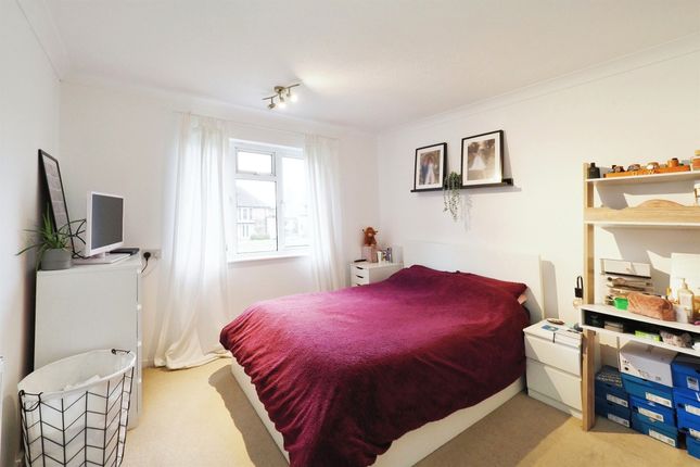 Flat for sale in Church Lane, Barrow-On-Trent, Derby