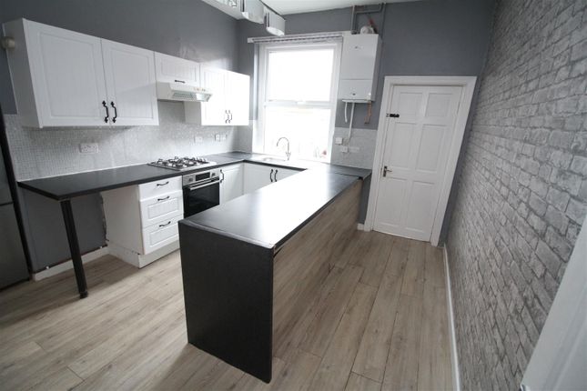 15, Hawthorn Street, Audenshaw photo 5