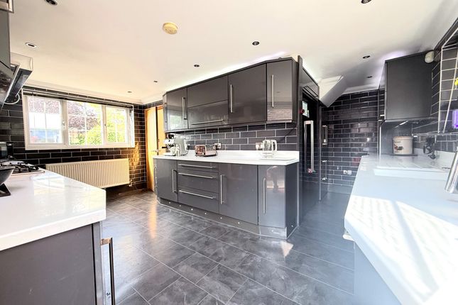 13, Upton Road, Chichester photo 4