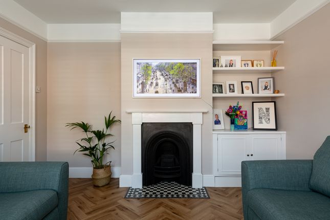 87, Lumley Road, Surrey photo 2