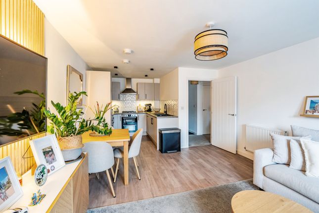 Flat 5, 4, Newlands Place, Seaford photo 4