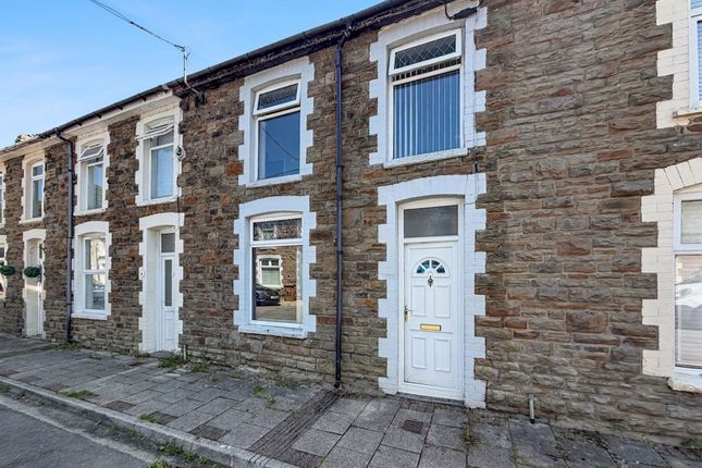 Kingsley Place, Caerphilly photo 4