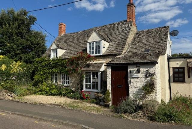 Thumbnail Cottage for sale in Sherborne Street, Lechlade