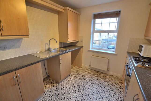 30 Moir Close, Loughborough photo 3