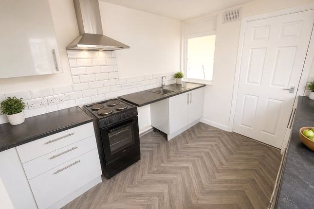 6,, Arnhem Road, Wolverhampton photo 2