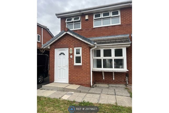 3-bed house on North Street, Ashton In Makerfield, Wigan, £1,200/mo