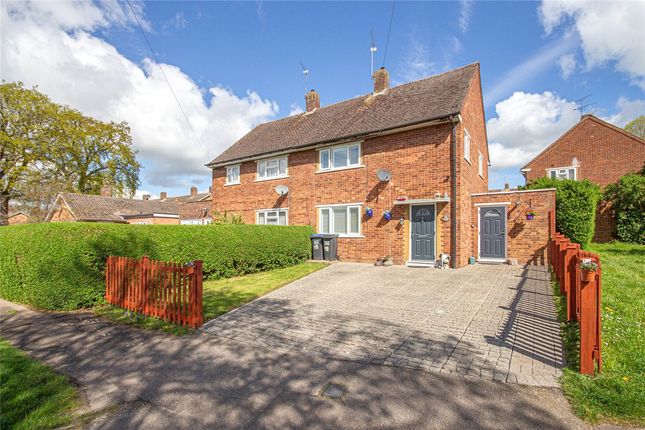 Thumbnail Semi-detached house for sale in Wellcroft Road, Welwyn Garden City, Hertfordshire
