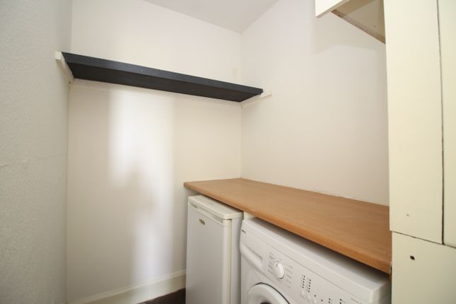 194, Falkirk photo 5