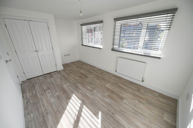 3, Merley, Wimborne photo 4