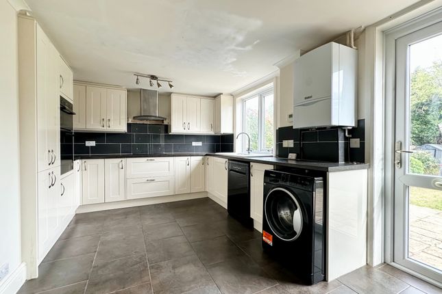 14 Trinfield Avenue, Exmouth photo 4
