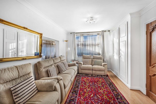 47 Gorse Bank Road, Altrincham photo 3