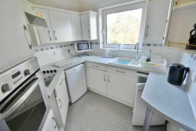 Alexandria Court, Glenmoor Road, Ferndown photo 4