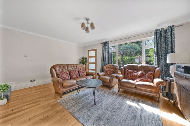 20, Malthouse Lane, Woking photo 4