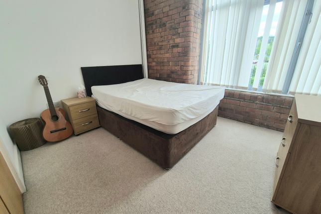 18, Silk Mill, Dewsbury Road, ELLAND photo 3