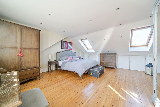 170, Greenvale Road, London photo 4