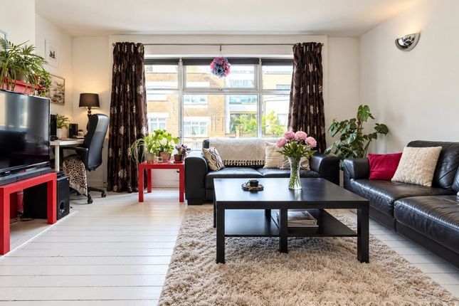 Lucena House, Hornsey Road, London photo 2