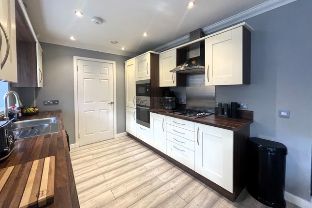 3 Rhododendron Drive, Forres photo 5