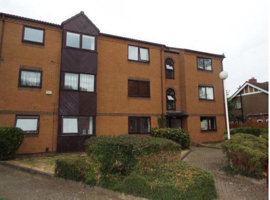 2 bed flat for sale in Westgate Court, Waltham Cross