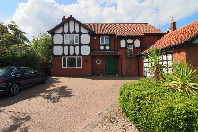 Thumbnail Detached house to rent in Chartwell Grove, Nottingham