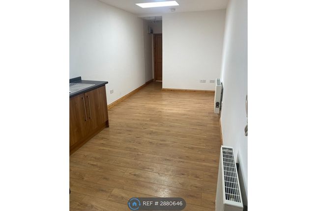 Flat, A Bridge Street, Loughborough photo 2