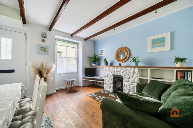 3, Wesley Place, Penzance photo 2