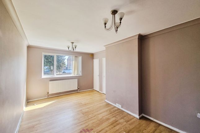 1, Bluebell Court, Doncaster photo 4