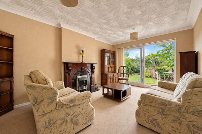 4, Springfield Crescent, Weymouth photo 2