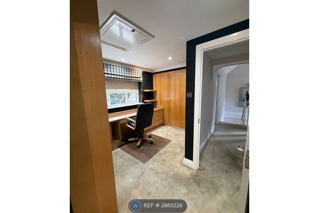 Grovewood Place, Woodford Green photo 5