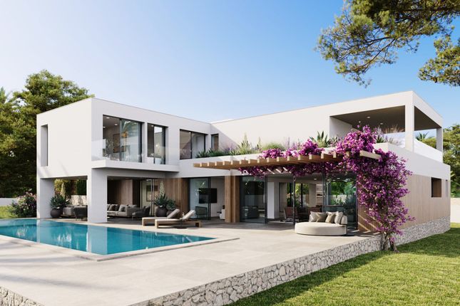 Villa for sale in Sol De Mallorca, Sol De Mallorca, Majorca, Balearic Islands, Spain