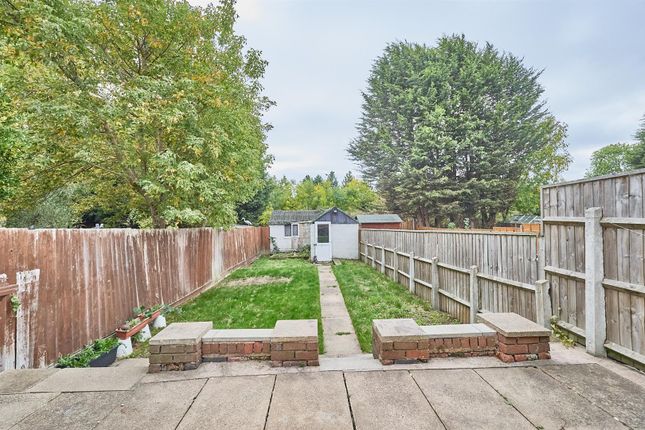 138, Strathmore Road, Hinckley photo 3