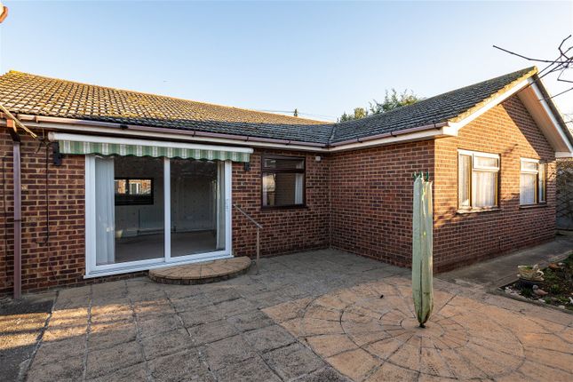 Bungalow for sale in Sunnyside Avenue, Minster On Sea, Sheerness