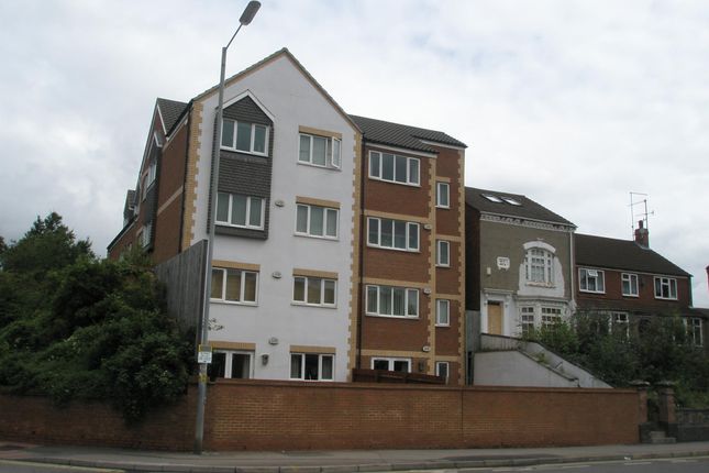 2 bed flat to rent in The Business Centre, Ross Road, Weedon Road Industrial Estate, Northampton