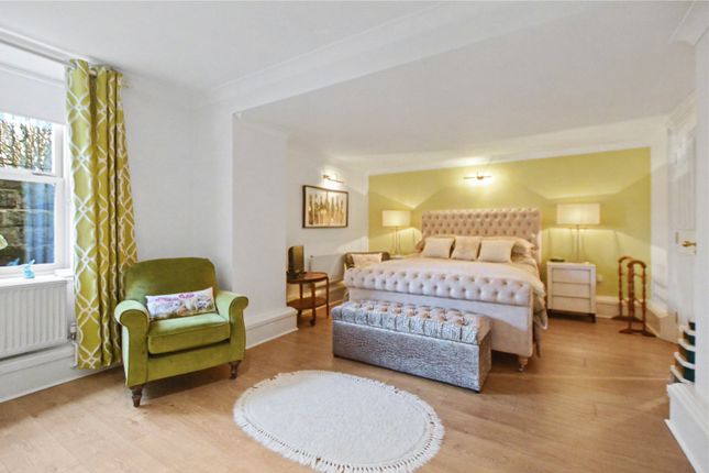 Spofforth Hall, 2, Nickols Lane, Harrogate photo 3