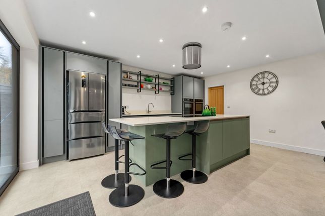 37b, Ellesmere Road, Manchester photo 4